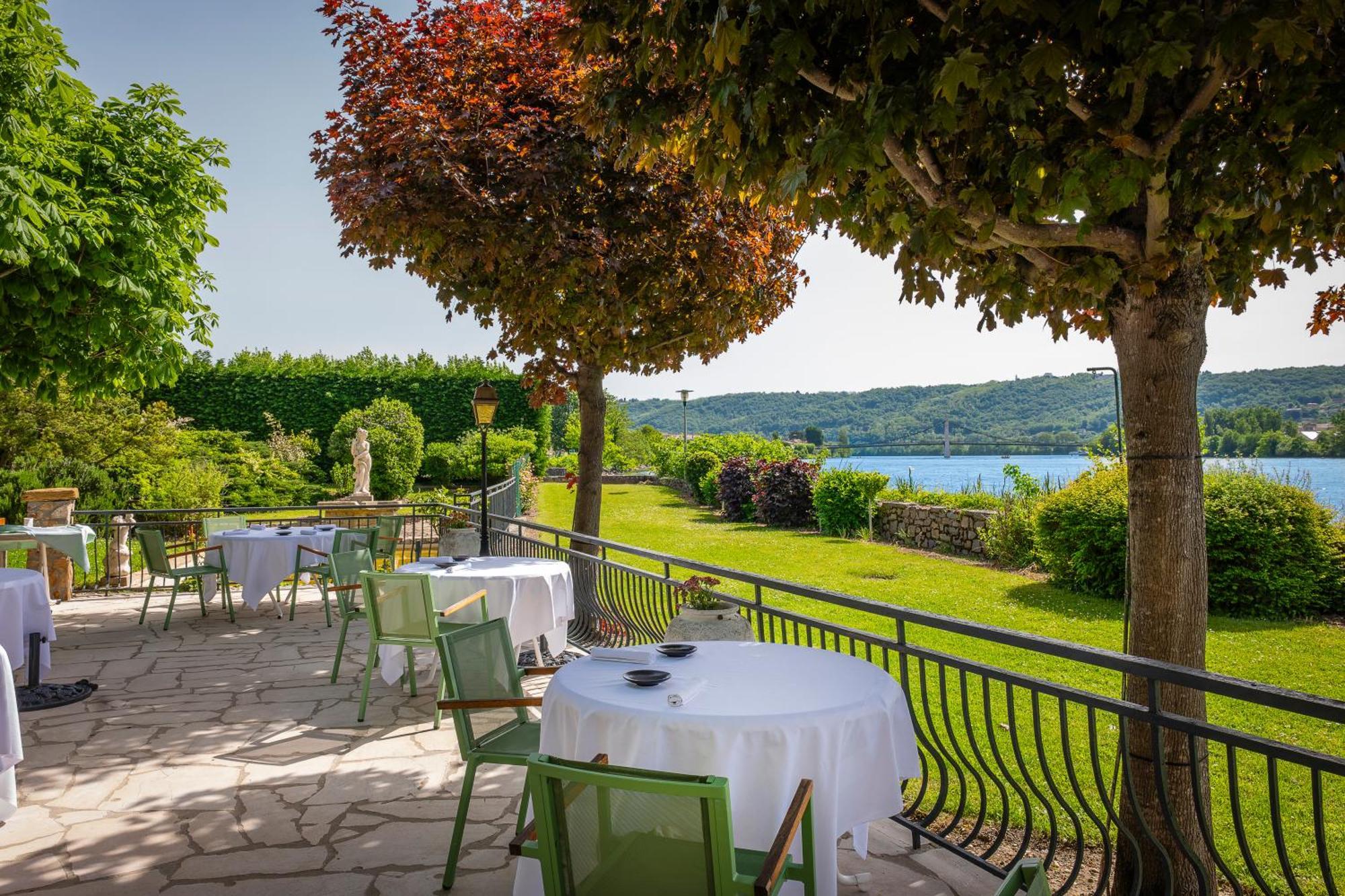 Hotel Beau Rivage Condrieu Luaran gambar